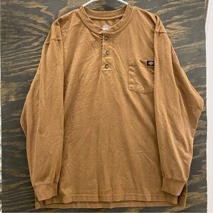 Dickies Men’s XL Brown Long Sleeve Henley Work Shirt Heavyweight Pocket Tee